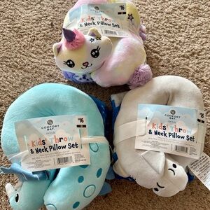 Comfort Bay Kids Throw & Pillow Set